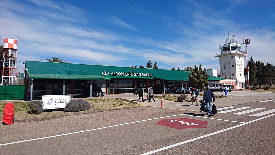 Suboficial Ay Santiago Germano Airport