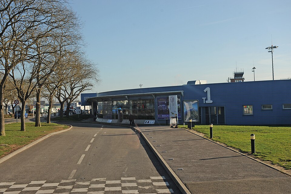Beauvais-Tillé airport