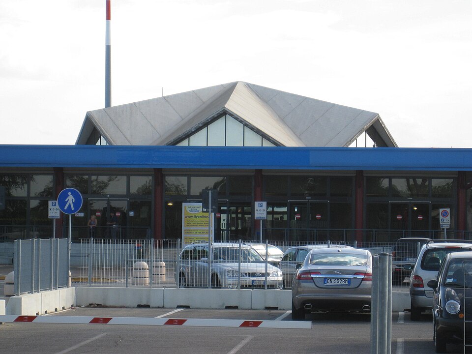 Forlì-Luigi Ridolfi International Airport