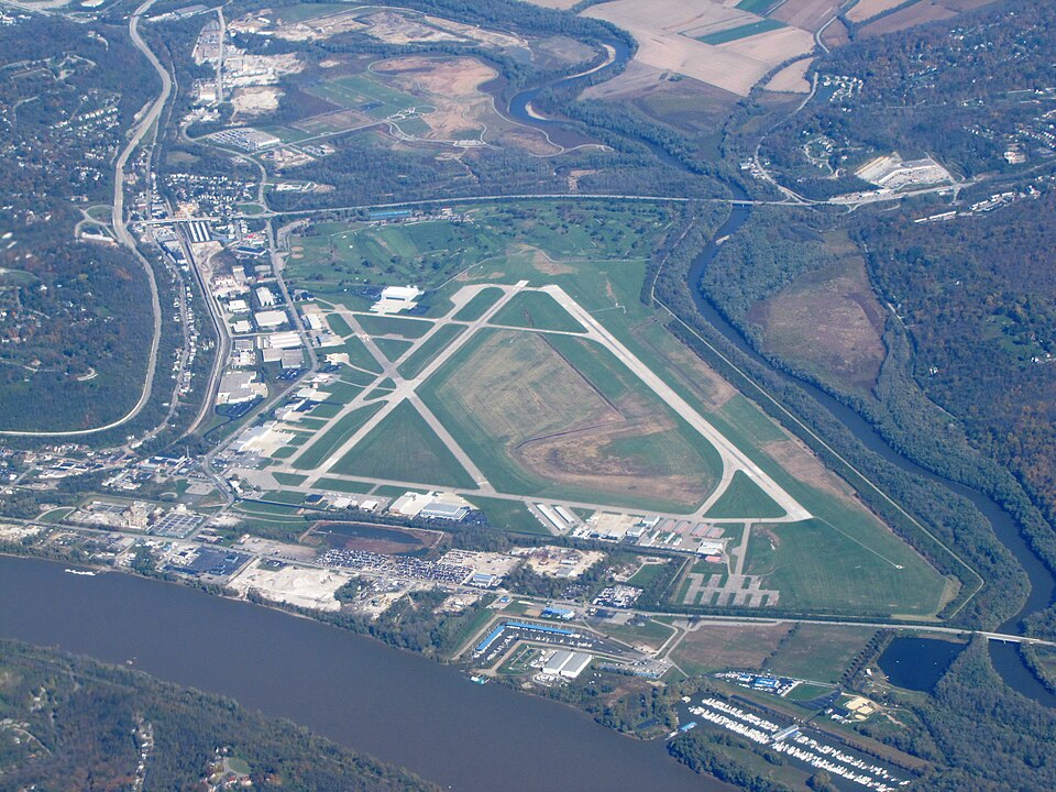 Cincinnati Municipal Airport Lunken Field
