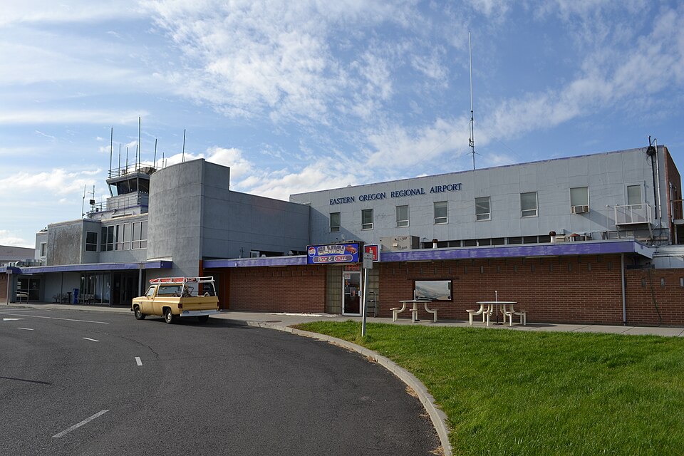 Eastern Oregon Regional Airport at Pendleton