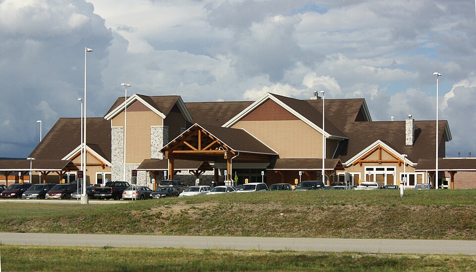 Pellston Regional Airport of Emmet County Airport