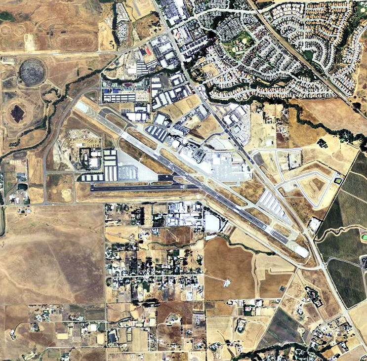 San Luis County Regional Airport