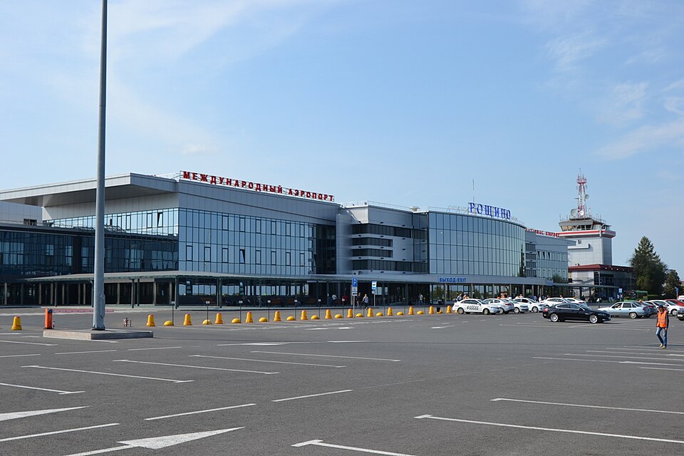Roshchino International Airport