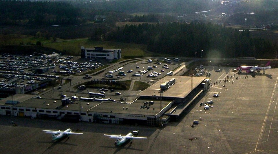 Sandefjord Airport, Torp
