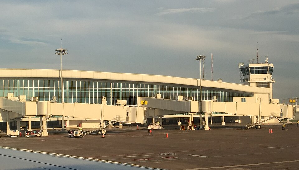 General Heriberto Jara International Airport