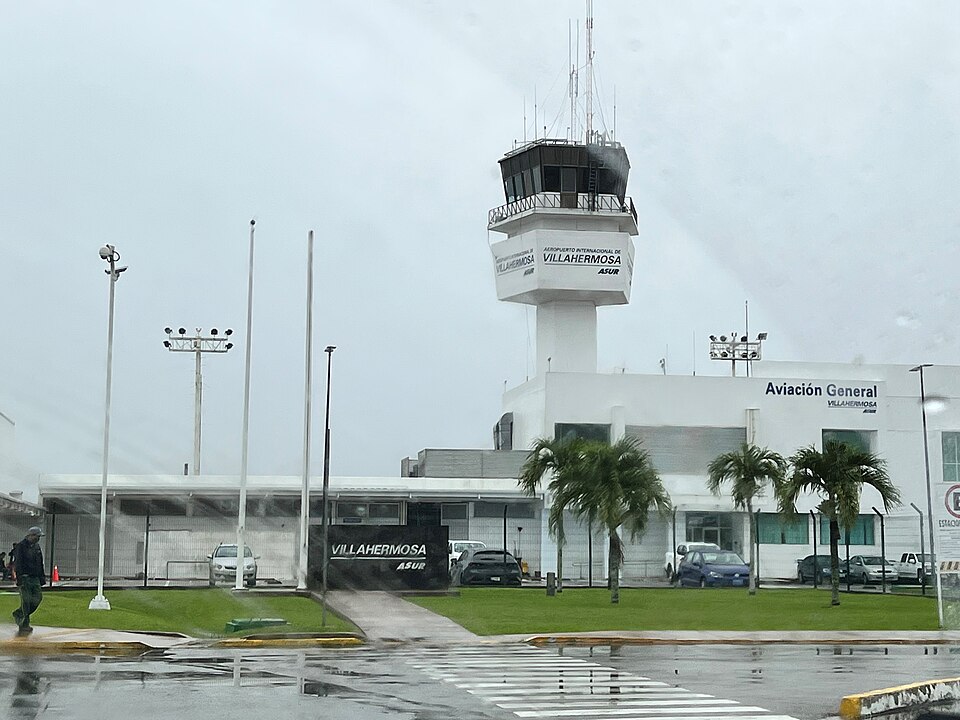 Carlos Rovirosa Pérez International Airport