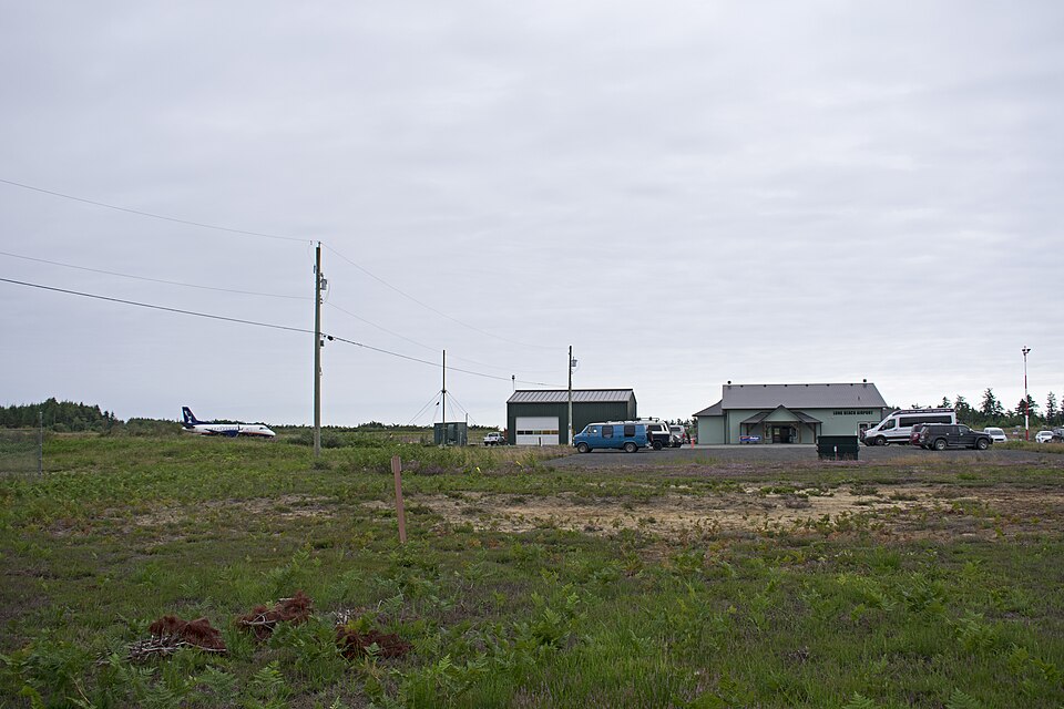 Tofino / Long Beach Airport