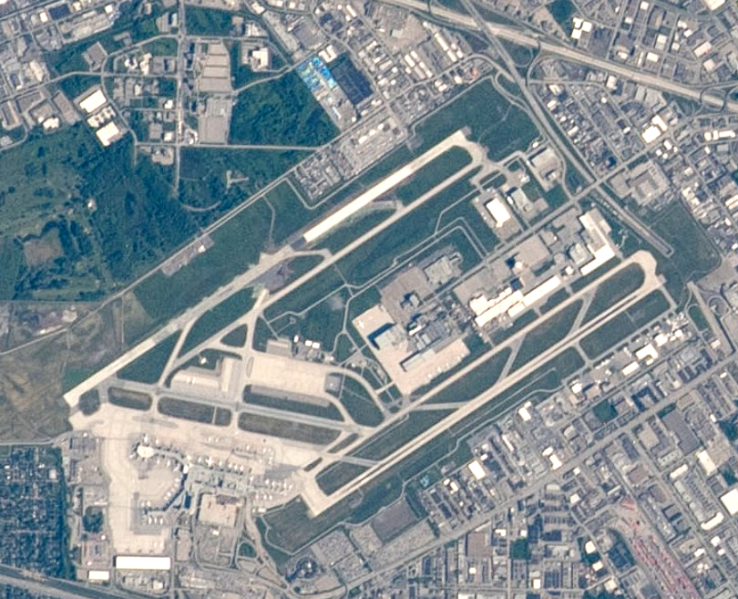 Montreal / Pierre Elliott Trudeau International Airport