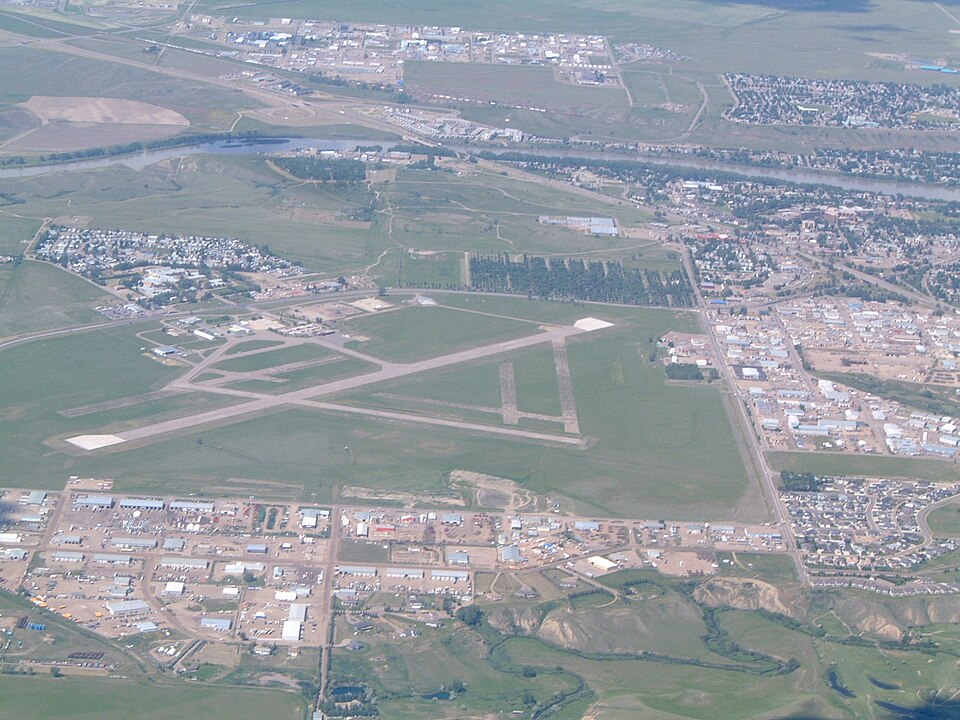 Medicine Hat Regional Airport