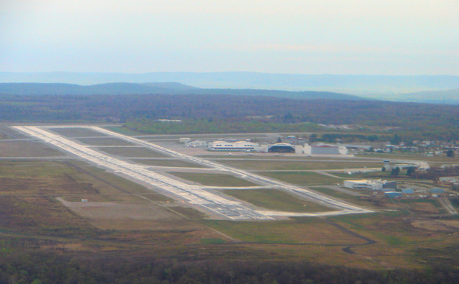 North Bay Jack Garland Airport