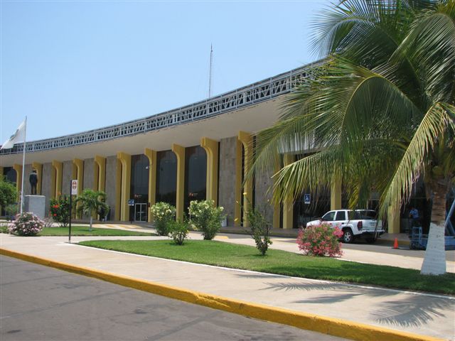 Playa de Oro International Airport